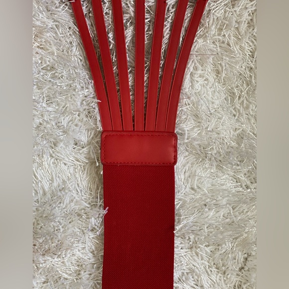 Fashion waist belt 31 inches long before stretch, fit up to waist size 34 inches - Picture 5 of 6